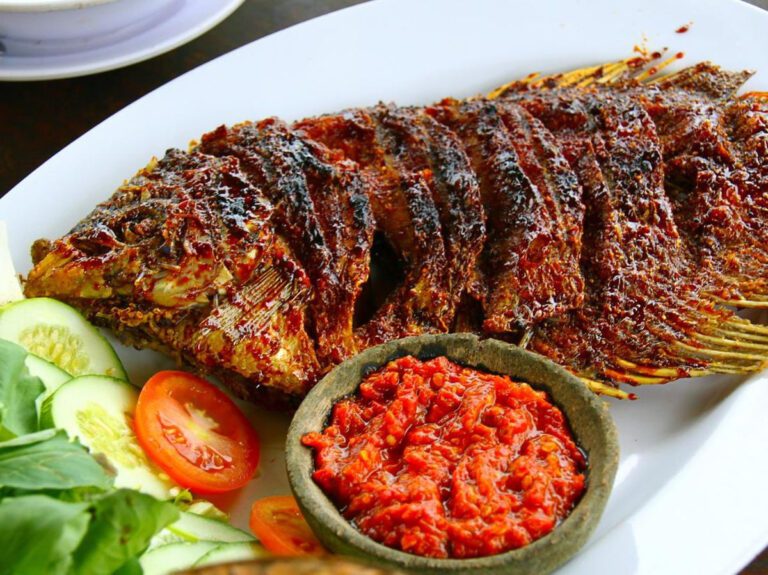 hidangan khas Indonesia